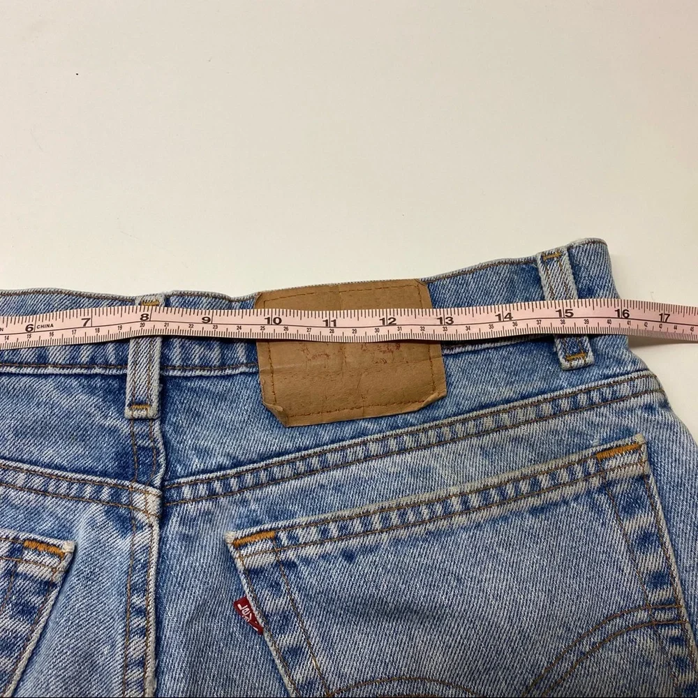 Levi’s 505 straight leg Reg fit denim cutoffs 33W - Picture 3 of 6